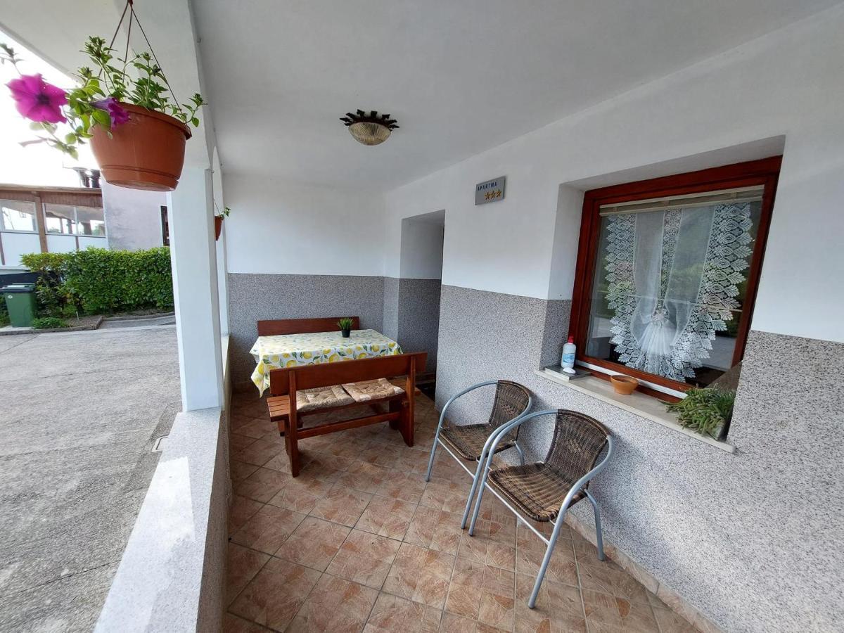 Apartments Denis Tolmin Ngoại thất bức ảnh