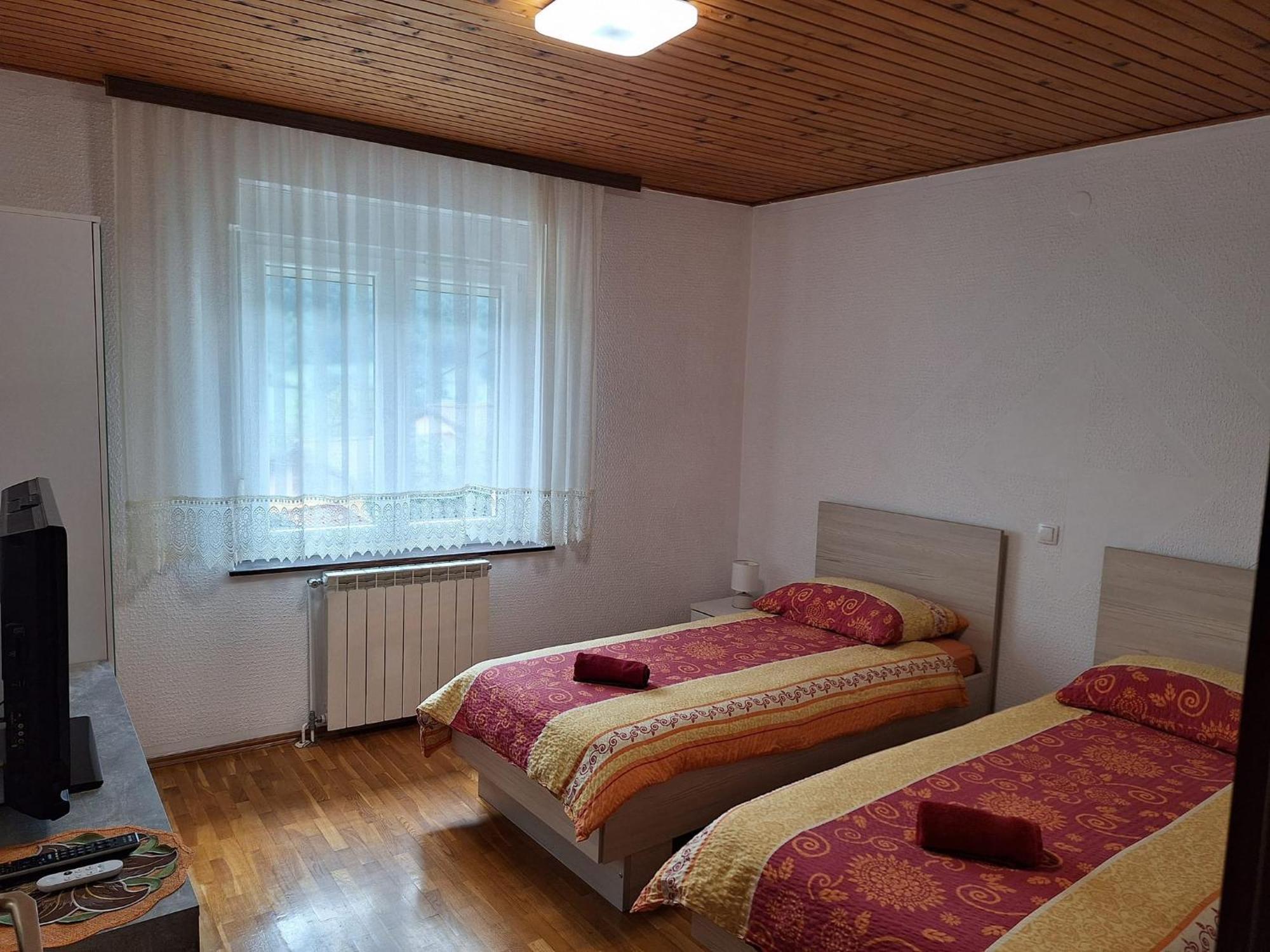 Apartments Denis Tolmin Ngoại thất bức ảnh